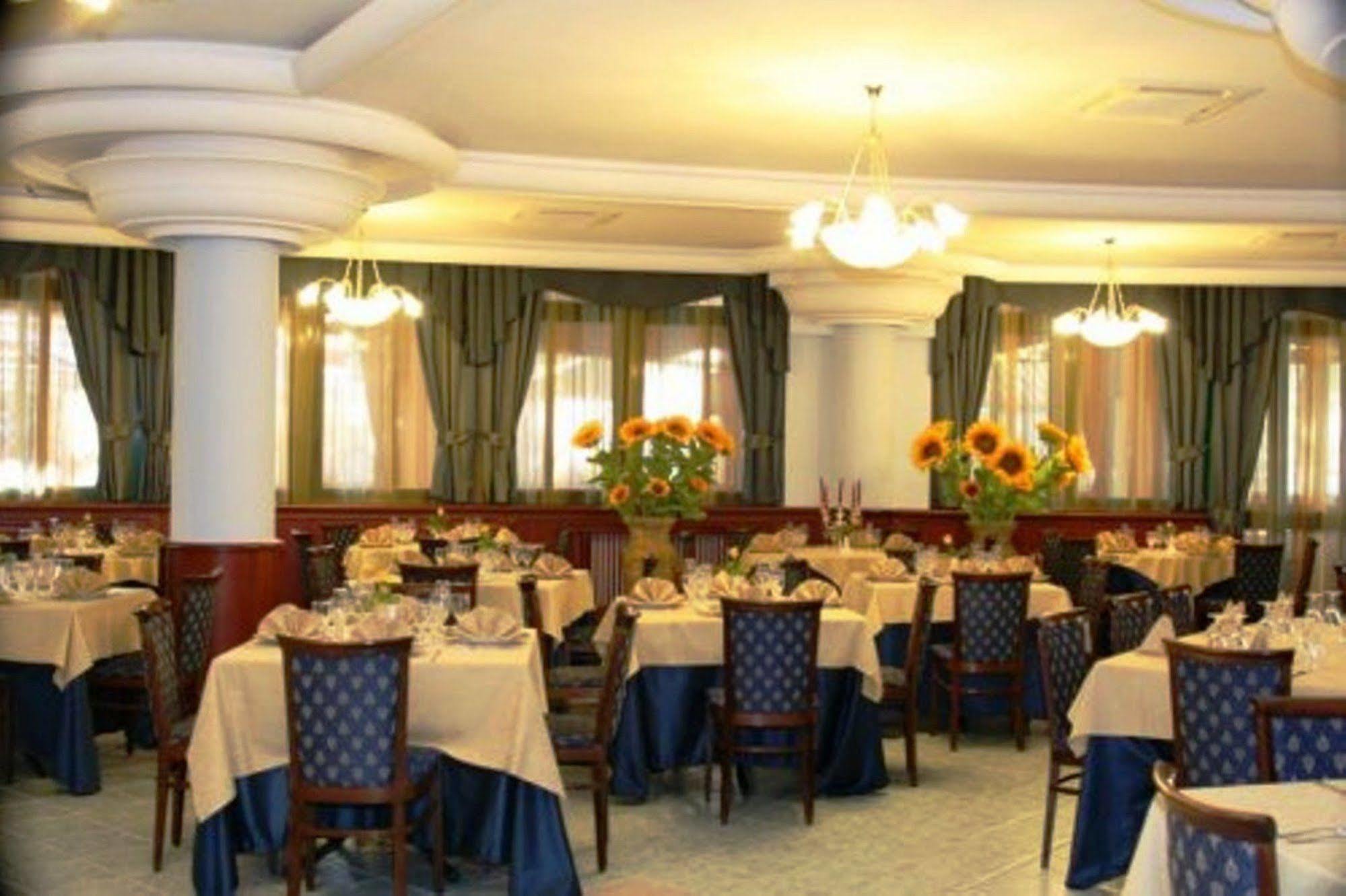 Hotel Stefano A Melito